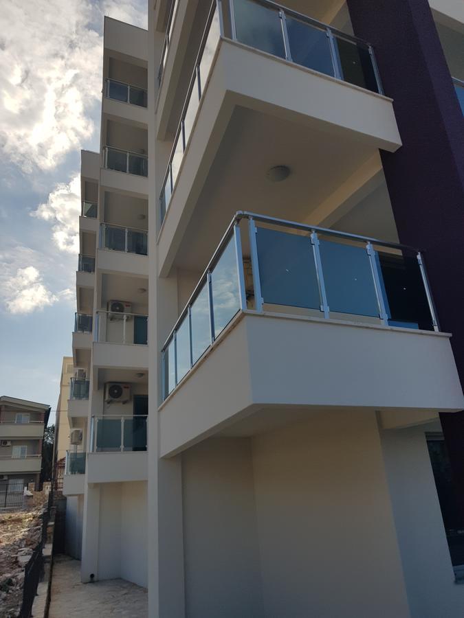 Apartment Melina Dobra Voda Exteriör bild