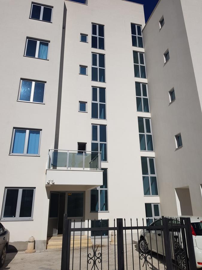 Apartment Melina Dobra Voda Exteriör bild